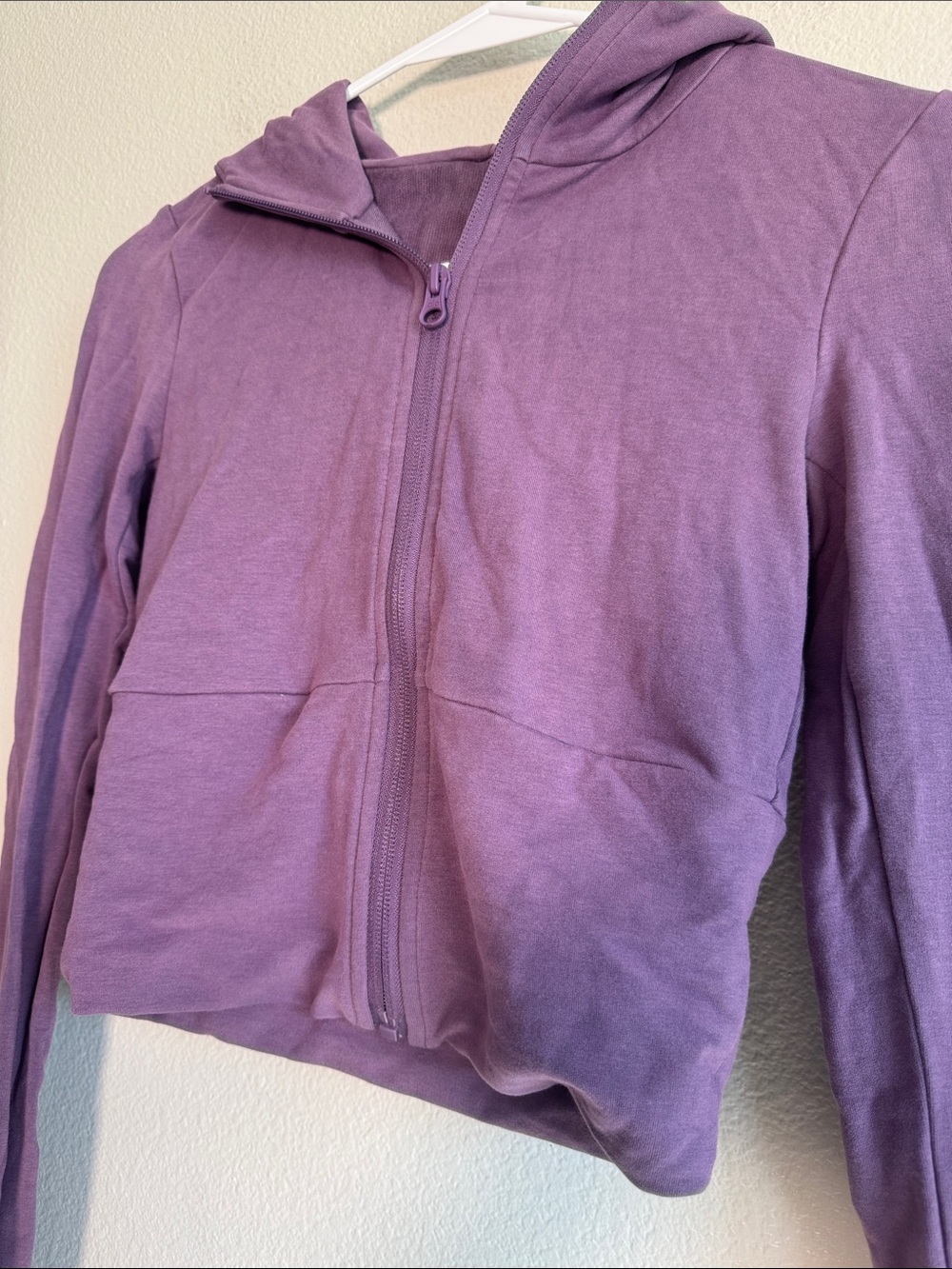 ALO Sway Full Zip Hoodie in Plum Kiss - XS - Picture 3 of 4